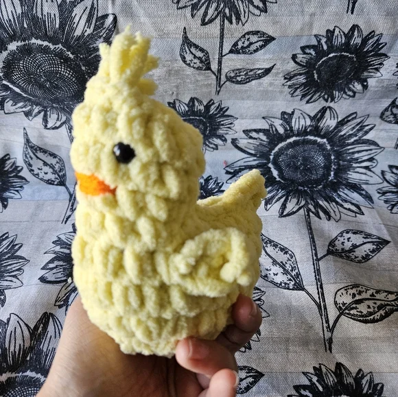 Crochet Light Yellow Baby Chick Amigurumi Plushie - Picture 12 of 13
